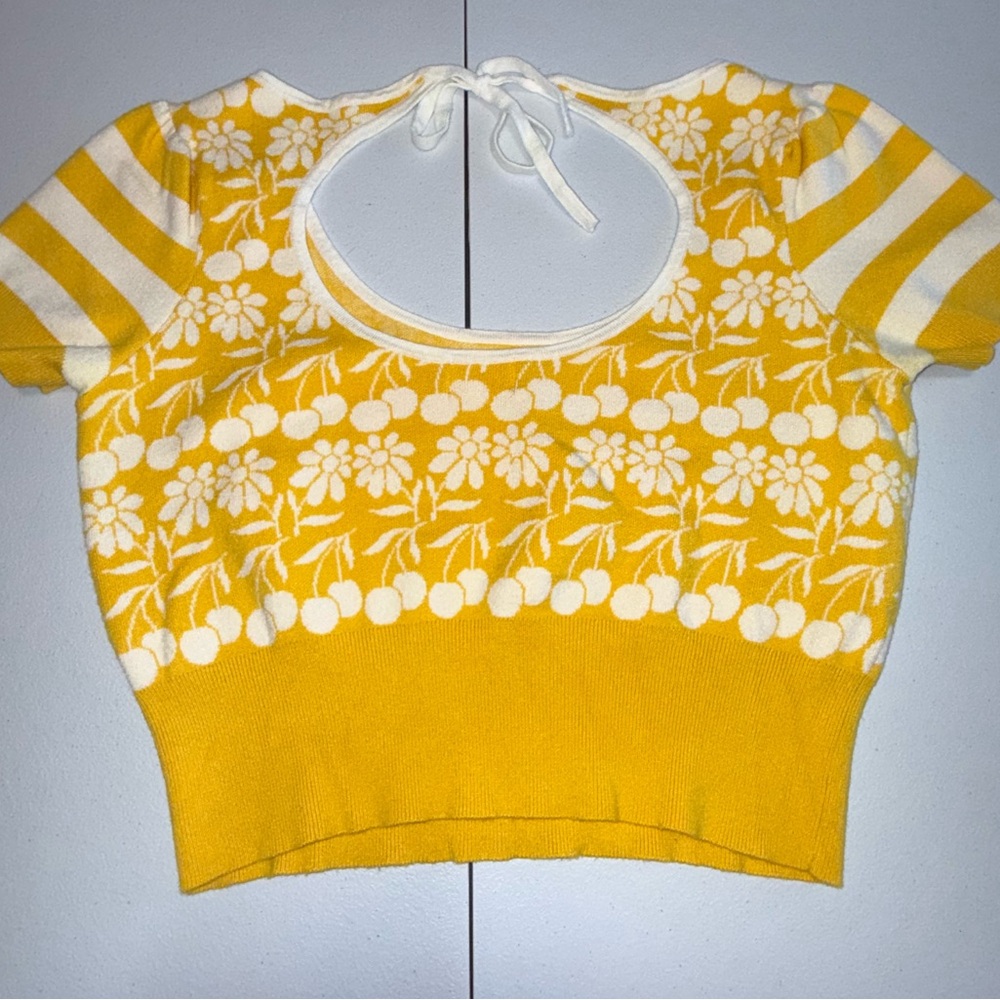 Maeve Anthropologie Yellow Floral Knit Top Open Back Tie Size L summer top 🍒 - Picture 3 of 9